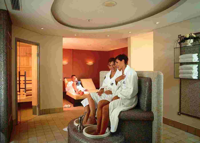 فندق ماريتيم