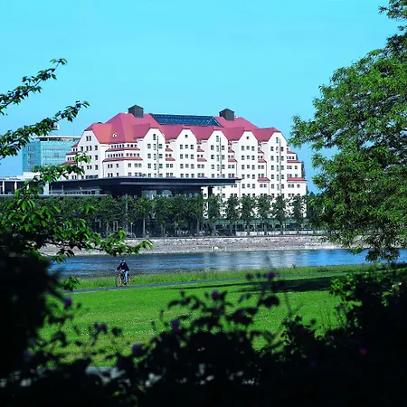 Maritim Отель 4*