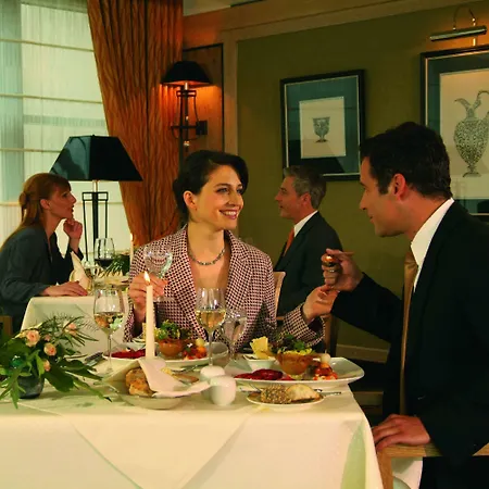 Maritim 4* דרזדן