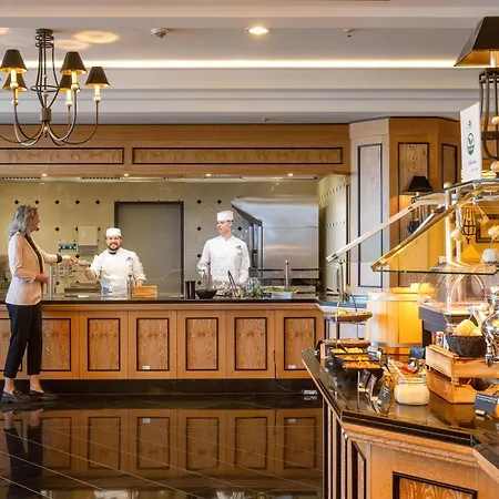 Maritim Hotel 4*