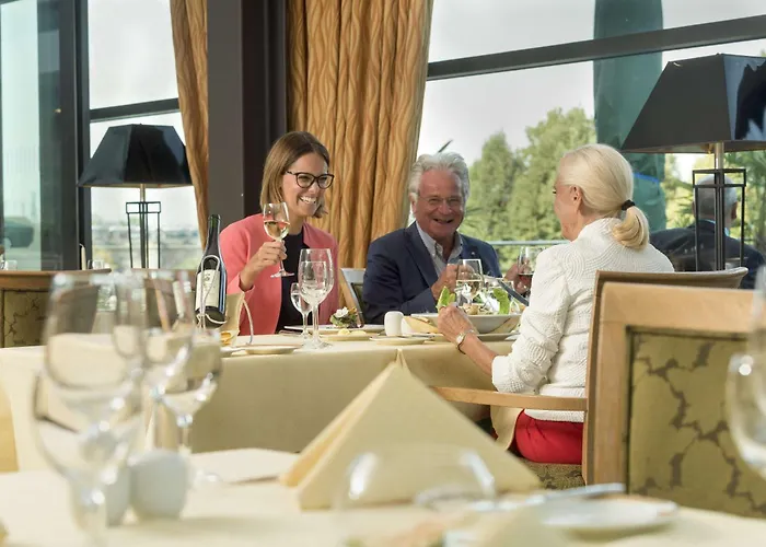 Maritim Ξενοδοχείο 4*