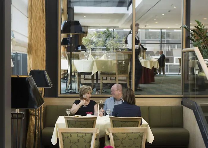 فندق ماريتيم