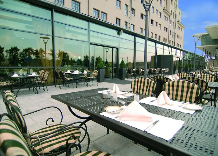 玛丽蒂姆德累斯顿酒店 4*